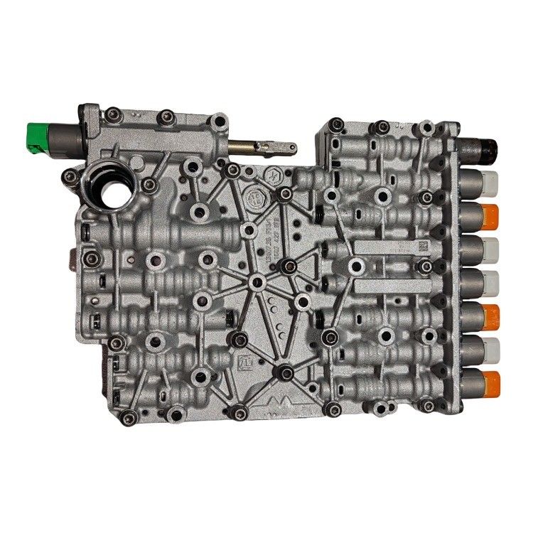 F20 Otomobil Modeli Gerçek GA8HP45Z/8HP-45/8HP-45X Dönüştürme Kutusu Valf Vücudu TCM olmadan