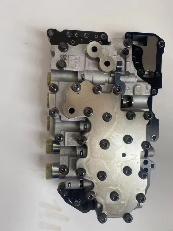 CVT180 ROEWE i5 i6 PLUS RX3 PRO MG MG5 2nd Gen ZS için vites valfi gövde montajı