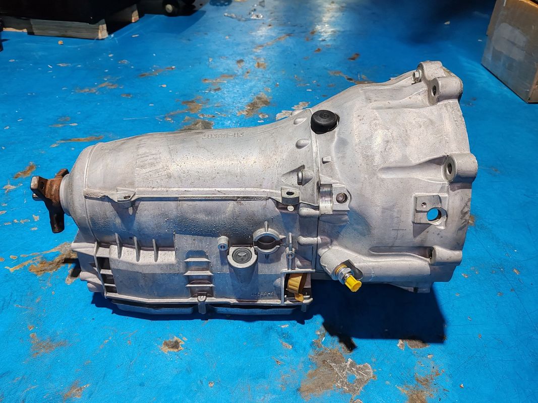Chrysler 300C 5175491AB P52109491AB 722 için 5 hızlı 3.5L OE şanzımanı.6