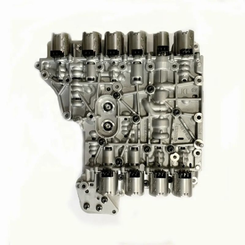 OE NO. E82 E90 F33 F83 Z4 GS7D36SG Otomatik Şanzıman Valf Vücudu OEM Standart Boyut