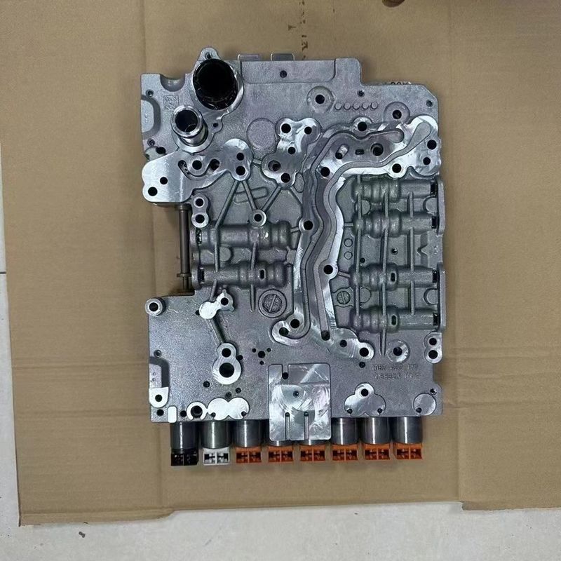 Model Tip B054 8HP-55 8HP-90 BMW MINI OE için Otomatik Şanzıman Ventili Vücut Keti