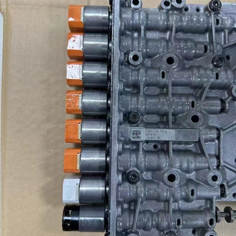 Model Tip B054 8HP-55 8HP-90 BMW MINI OE için Otomatik Şanzıman Ventili Vücut Keti