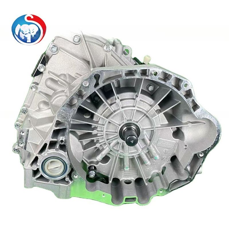 Profesyonel Test Punch Changfeng Leopard CS95 1.5L 1.5T için orijinal CVT vites kutusu