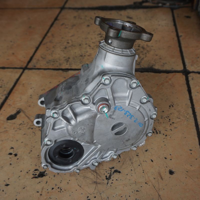 9L8Z7A103D 9L8Z7A103J Mazda CX9 6F35 Otomatik Şasi Sistemi için Farklılık Aktarma Küresi Kullanılır