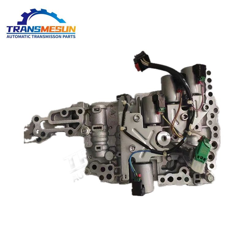 018CHA Arrizo 3/5/5plus Geely Emgrand Vision X3 BYD Qin için Valf Beden Montajı