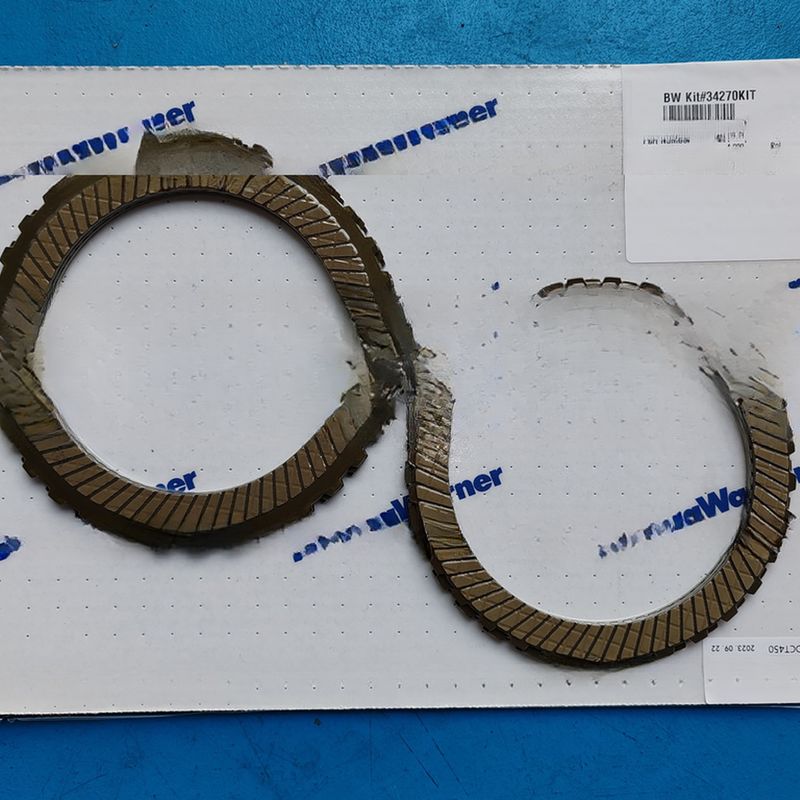 OEM NO 6DCT450 Chrysler Dodge Ford Land Rover Volvo için 8 parçalı sürtünme plaka seti