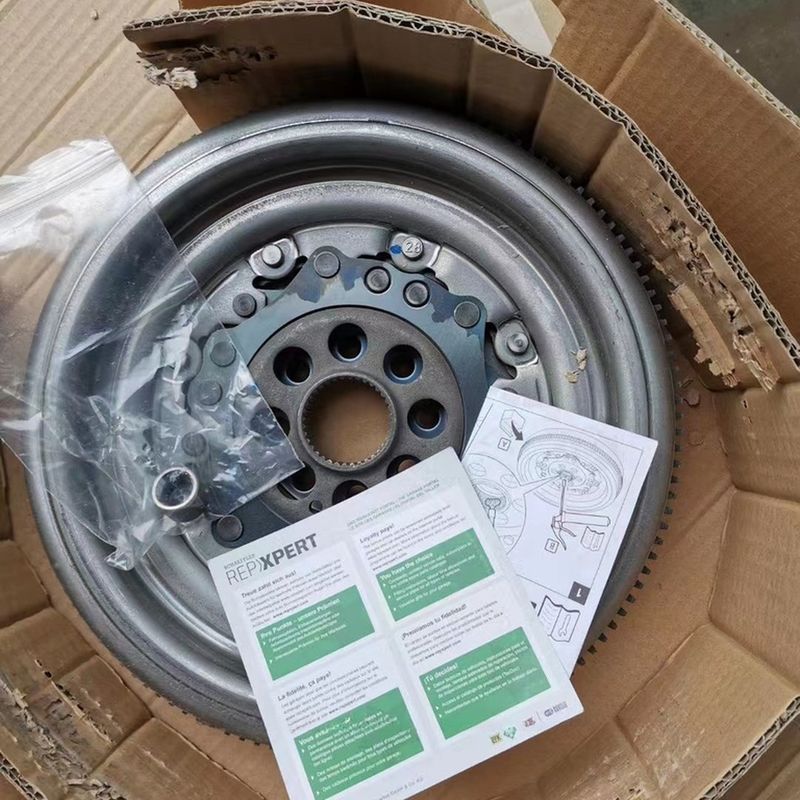 Audi SEAT SKODA VW DQ250 06J105266D çift kütleli uçuş tekerleği için debriyaj seti 36001826 parça numarası