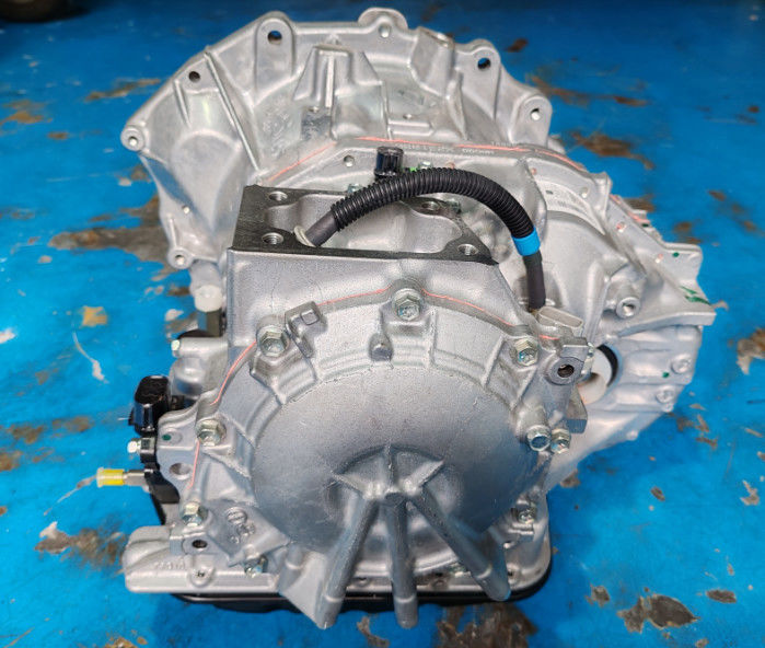 Dongfeng Fengshen 2014 S30 A60-A16 1.5L için yepyeni AISIN SSII TS-40SN 4 vitesli otomatik şanzıman kümesi C240010J