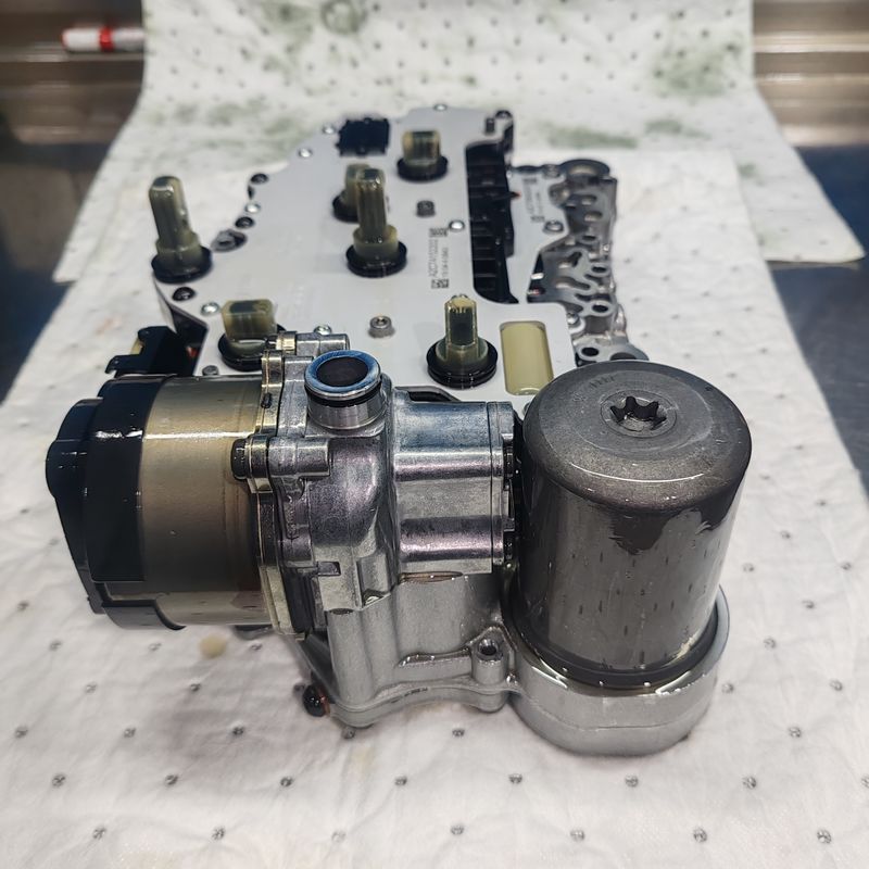 DQ400 0DD Volkswagen Audi PHEV modelleri için hibrit otomatik vites mekatronik ünitesi ve yazılım montajı