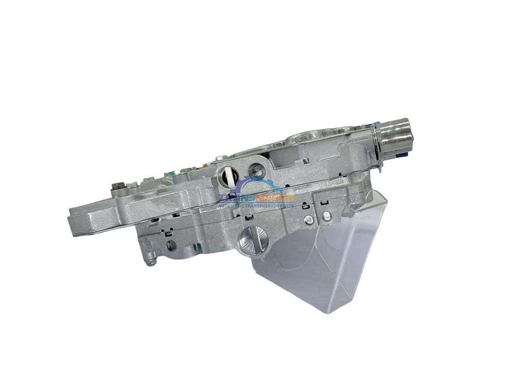 Yeniden üretilen RE4F03B Nissan Tiida 1.6L 2004-2006 31705-3CX00 31705-3CX0E için valf gövde montajı