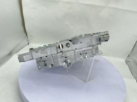 Yeniden üretilen E4F03B otomatik vites kutusu, Nissan 2005-2017 Tiida 1.6L için 31705-3CX00 Valf gövde montajı